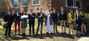 Model UN bbdfaf033340fe5cd0089b62_1220x574